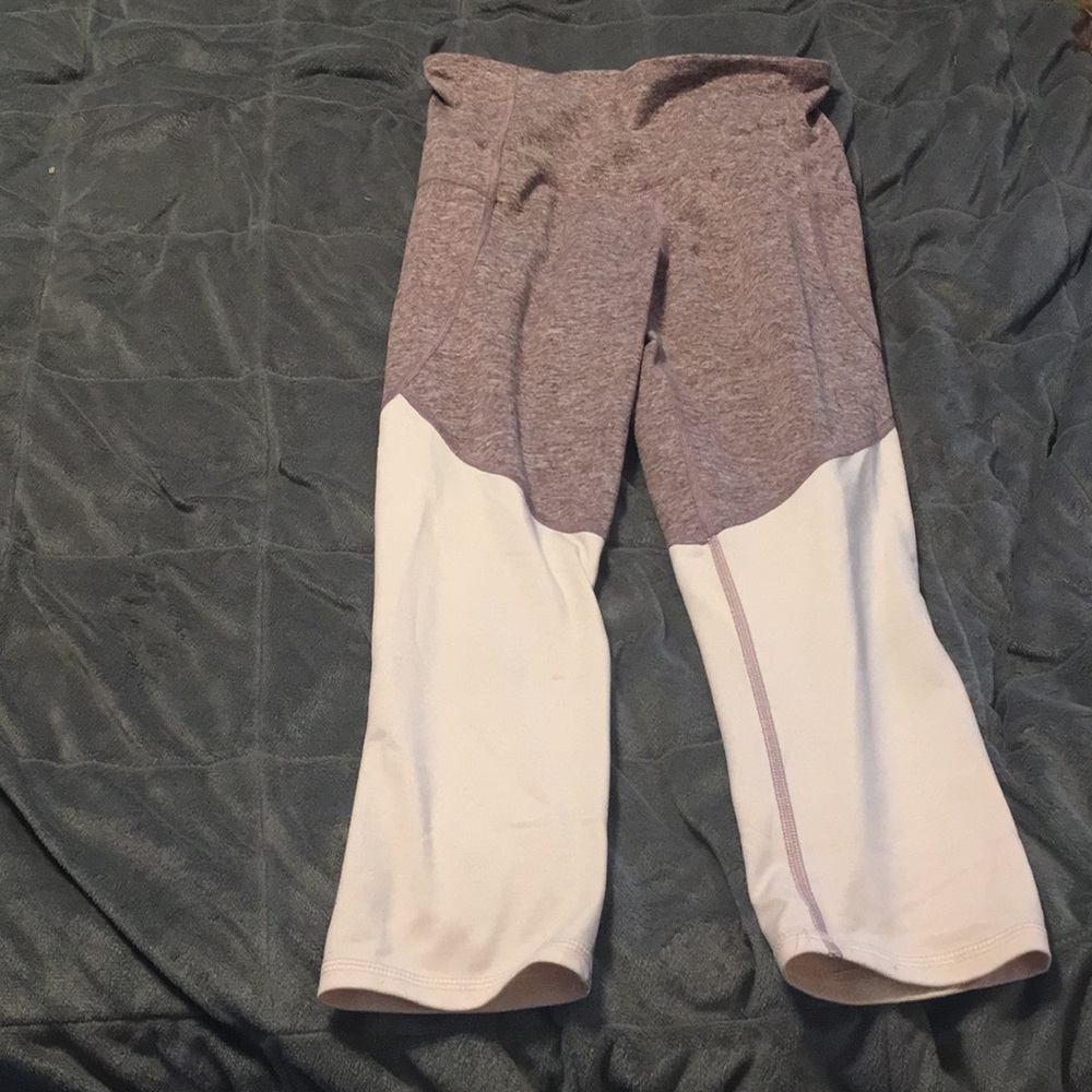 Pink color block pocket leggings